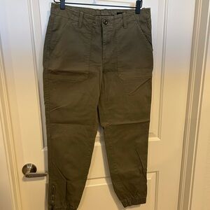 Banana Republic Women’s Cargo Pants